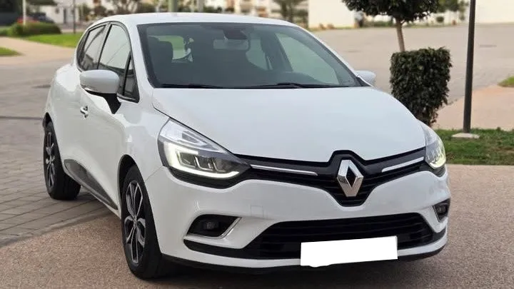 renault-clio-4-diesel-location-berkane